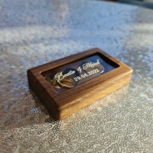 Szkatułka na obrączki - drewniana